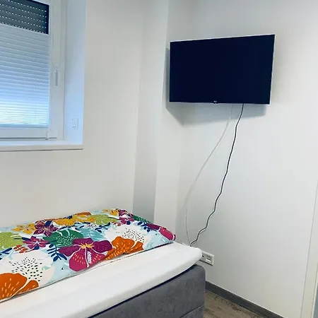 Lindbruchblick Apartman *